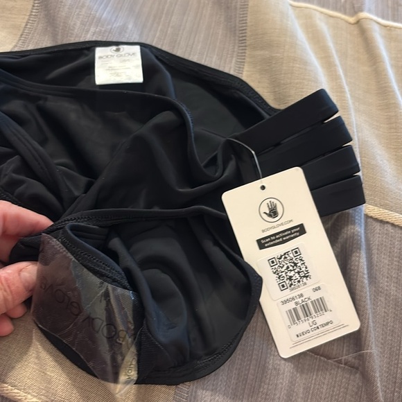 Body Glove Women's Standard Nuevo Contempo Full Coverage Bikini Bottom SwimsuitL - Picture 10 of 11